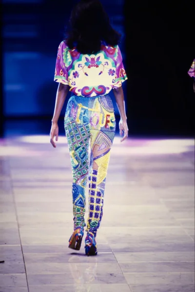 Look 77
